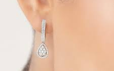 anting berlian terbaru